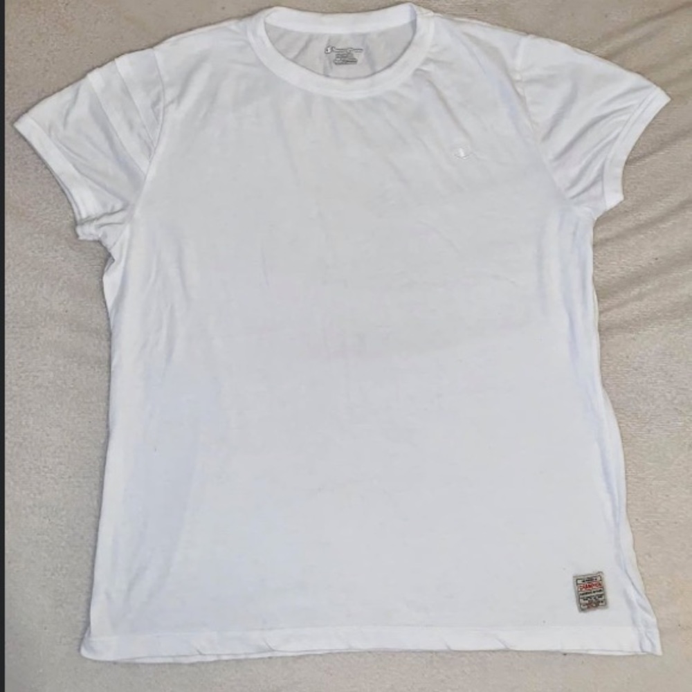champion white short-sleeve shirt